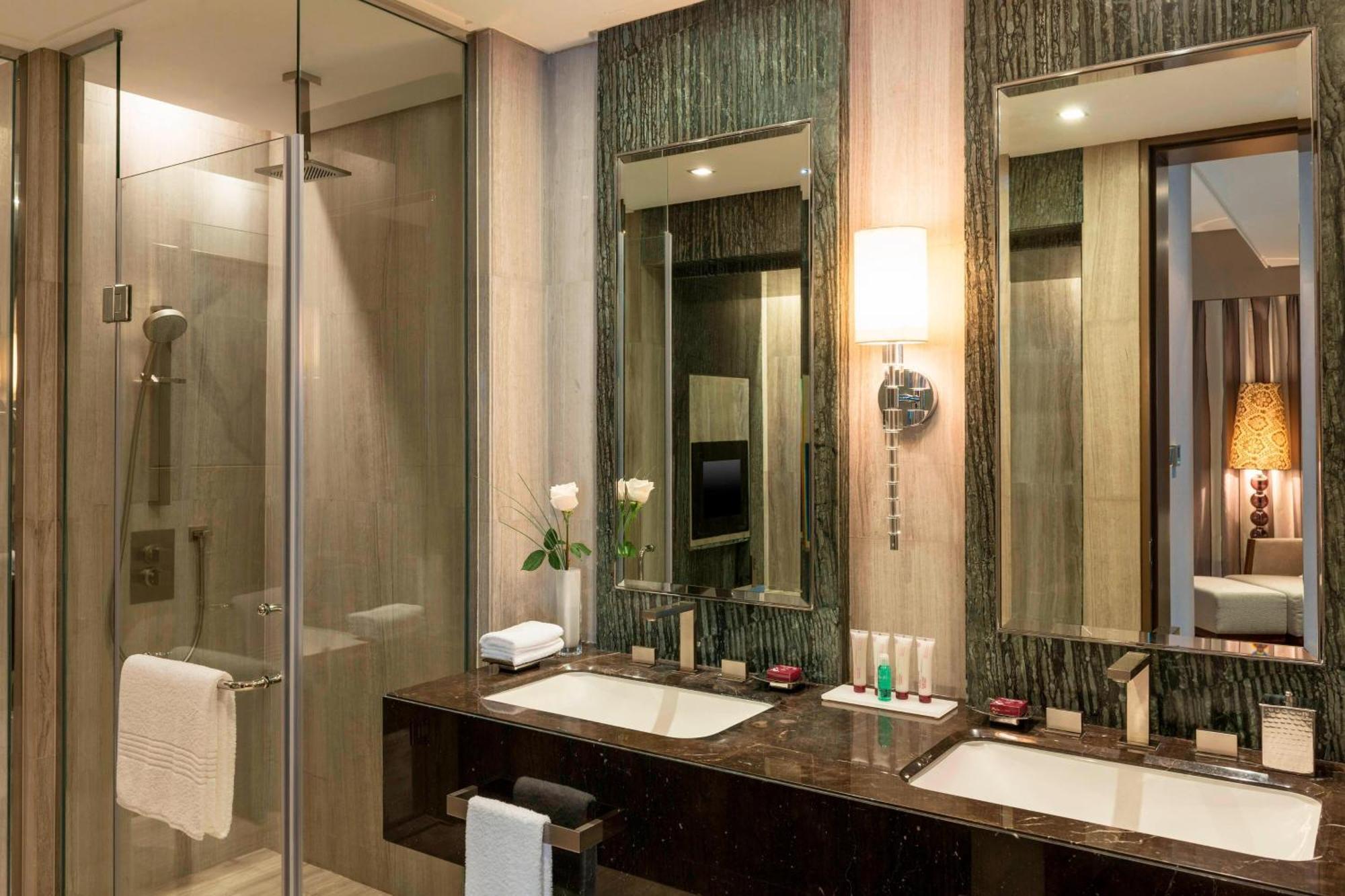 Le Méridien City Centre Bahrain Manama Exterior foto Bathroom